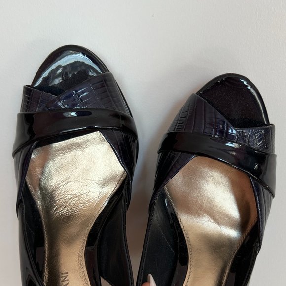 Black/Navy Antonio Melani Shoes - Picture 5 of 6